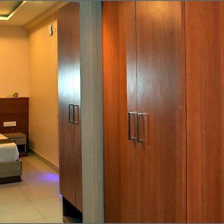 Subarnarekha Inn Jhargram Eksteriør billede