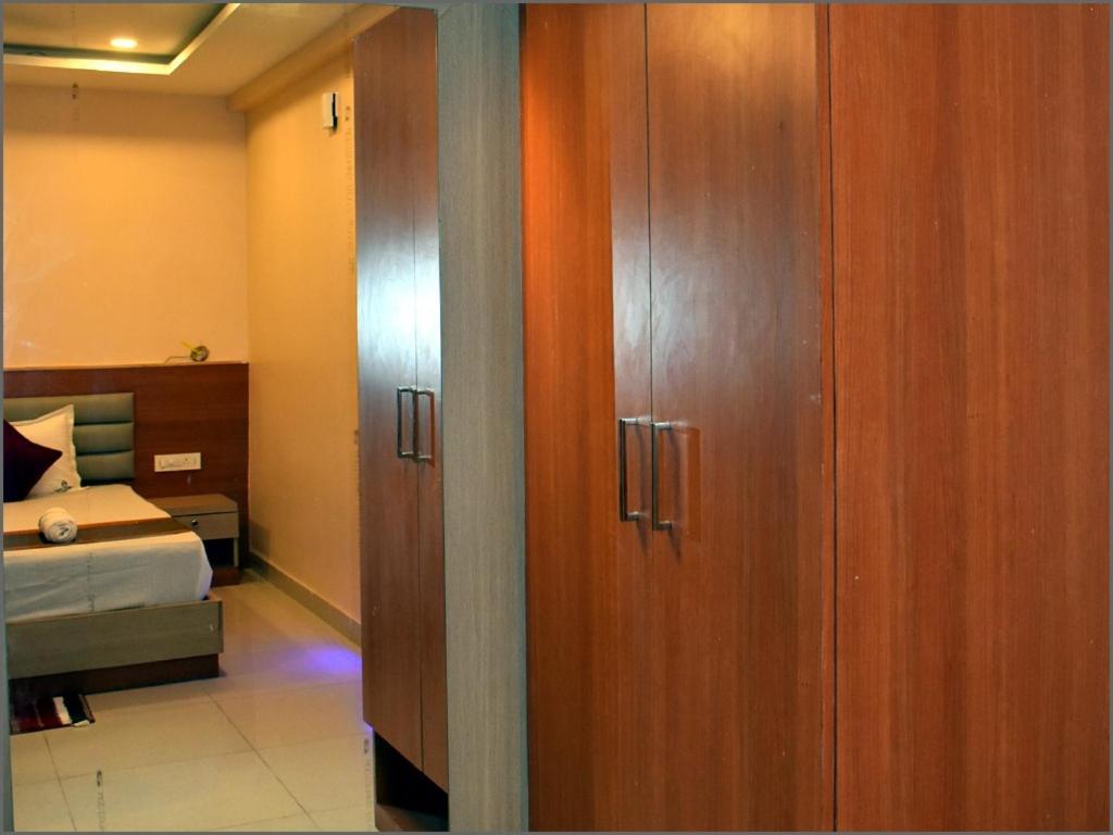 Subarnarekha Inn Jhargram Eksteriør billede